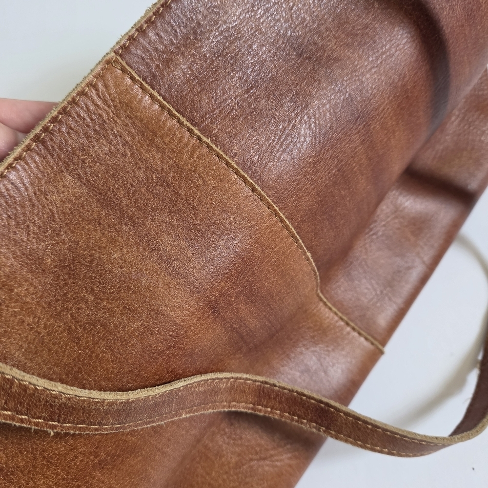 VTG Hobo international Leather Shoulder Bag Cognac Honey Brown med 15x9 - Picture 10 of 10